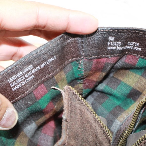 Born Abernath Brown Suede Side Zipper Fashion Ankle Boots Size 8 Medium - Picture 8 of 9